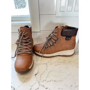 Women's Maurice's Hiking Bootie Size‎ 8 1/2 Brown Lace Up